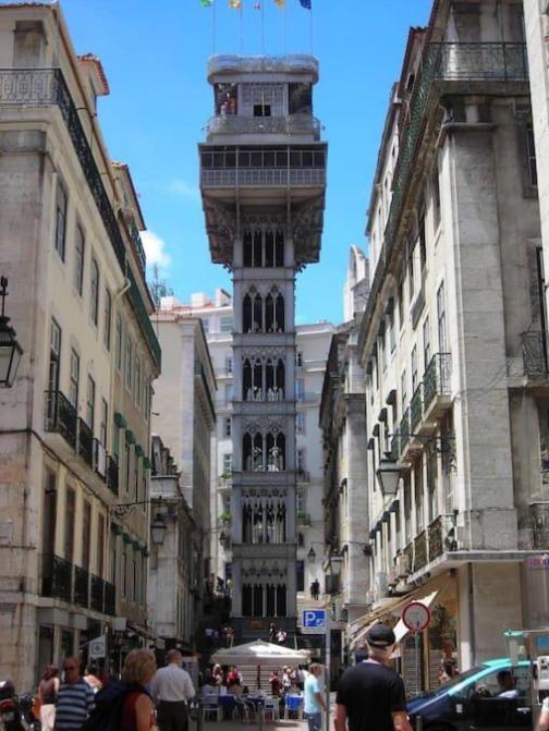 Appartamento Downtown Flat - Metro And Tram28 Lisbona Esterno foto